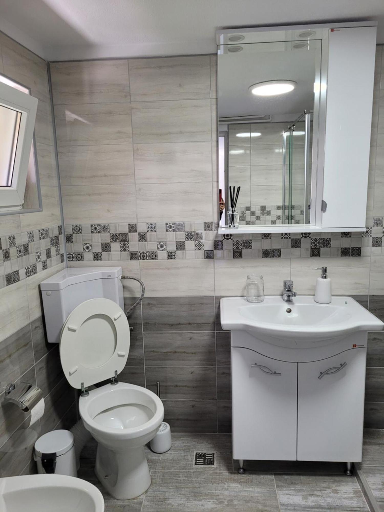 Two-Bedrooms Apt Sibiu Exteriör bild